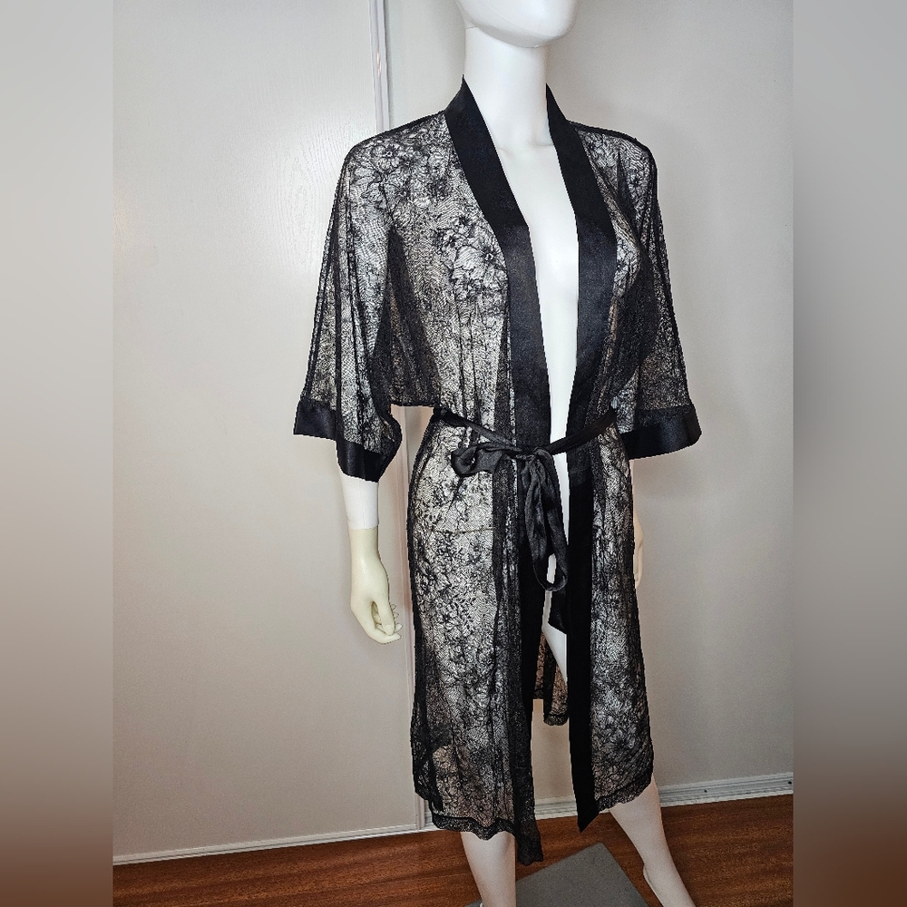 Victoria's Secret Black Lace Sheer Rose Lace Satin-Trim Long Robe Size XS/S